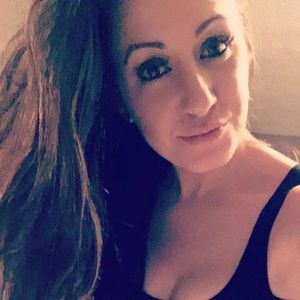 Meet your Posher, Chelsie